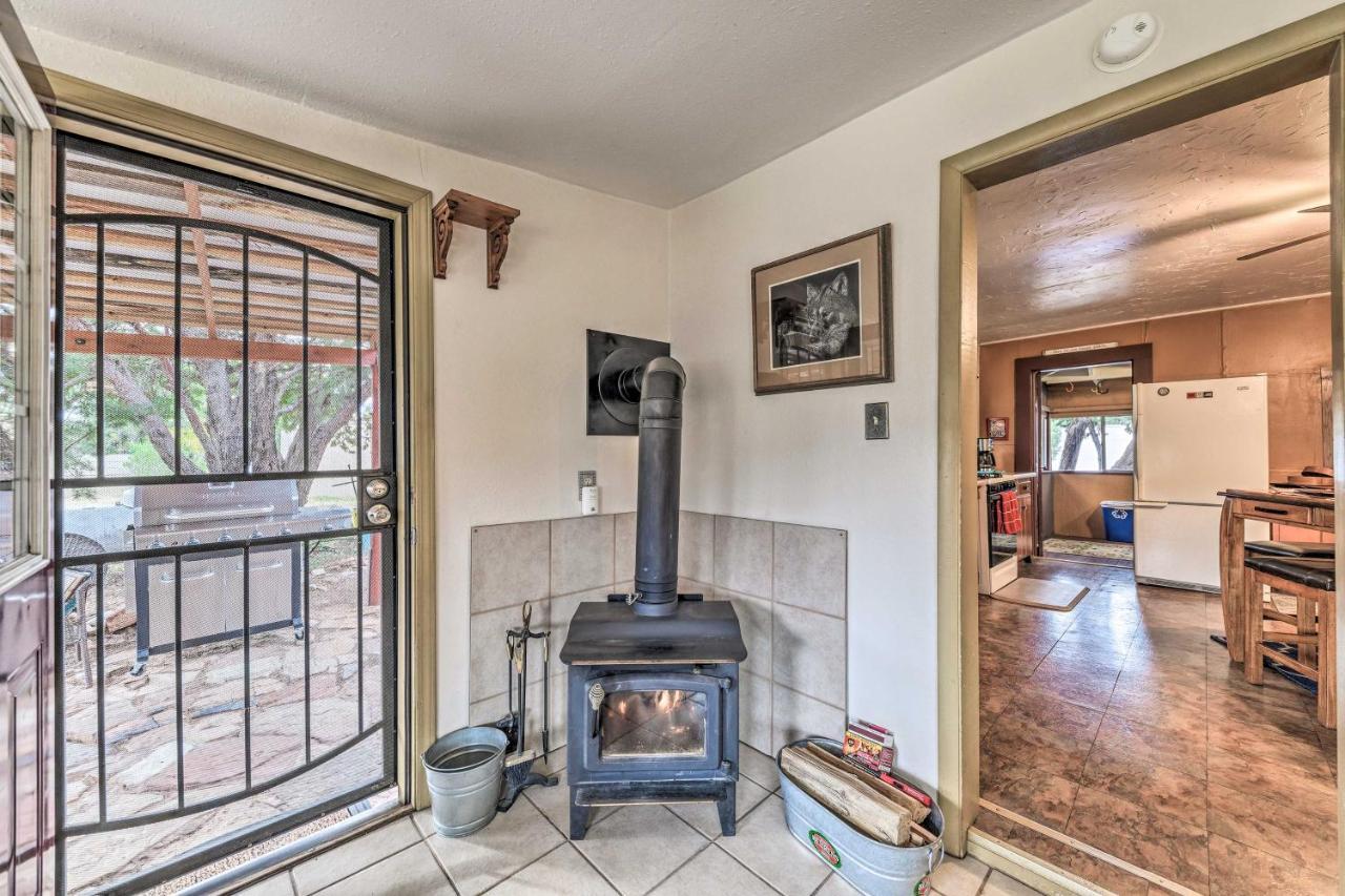 Cozy High Rolls Cottage Near Hiking Trails! Cloudcroft Exterior foto